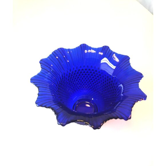 Vintage Cobalt Blue Diamond Point Ruffled Glass Bowl – Mid-Century Pressed Glass - Picture 7 of 10